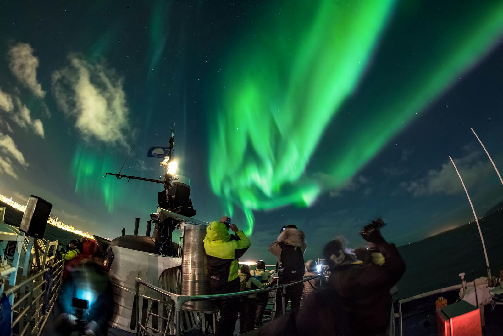 Northern lights boat tour with a backup plan